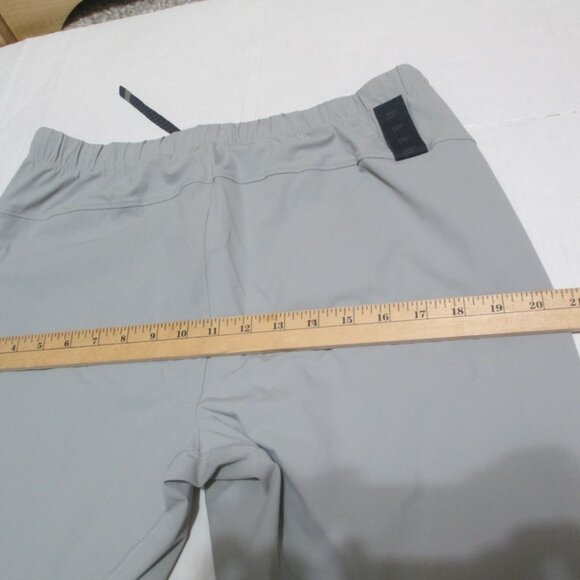 Fabletics The One Jogger Pants Mens Size M Gray 31” Inseam Athletic Gym EC - Picture 9 of 11